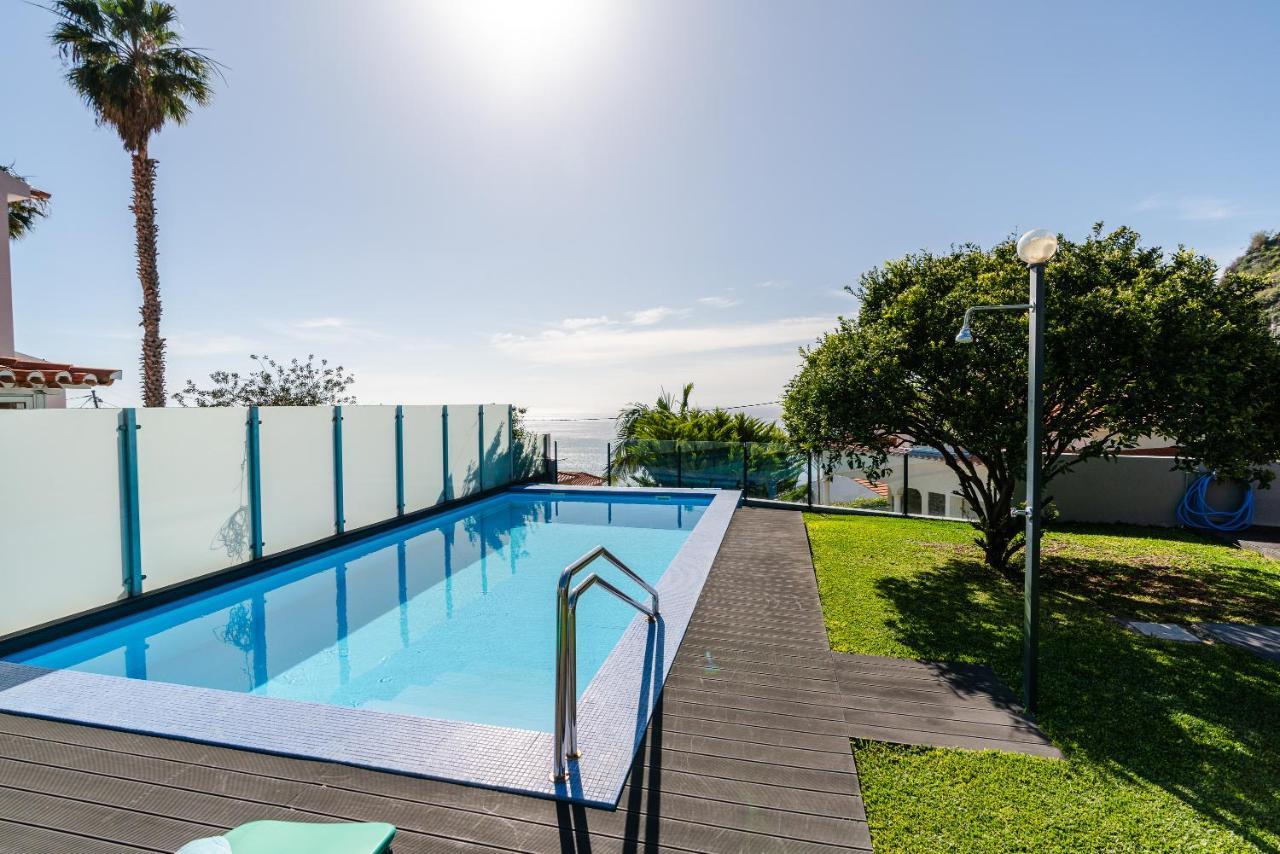 Villa Calheta Tangerine House à Arco da Calheta  Extérieur photo